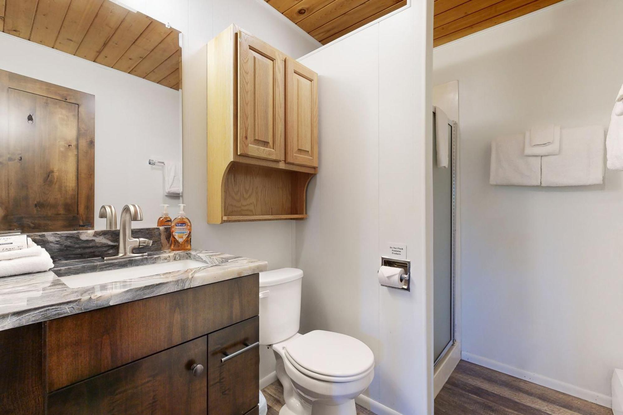 Апартаменты Bay Point Hillside 15D Уайтфиш Экстерьер фото